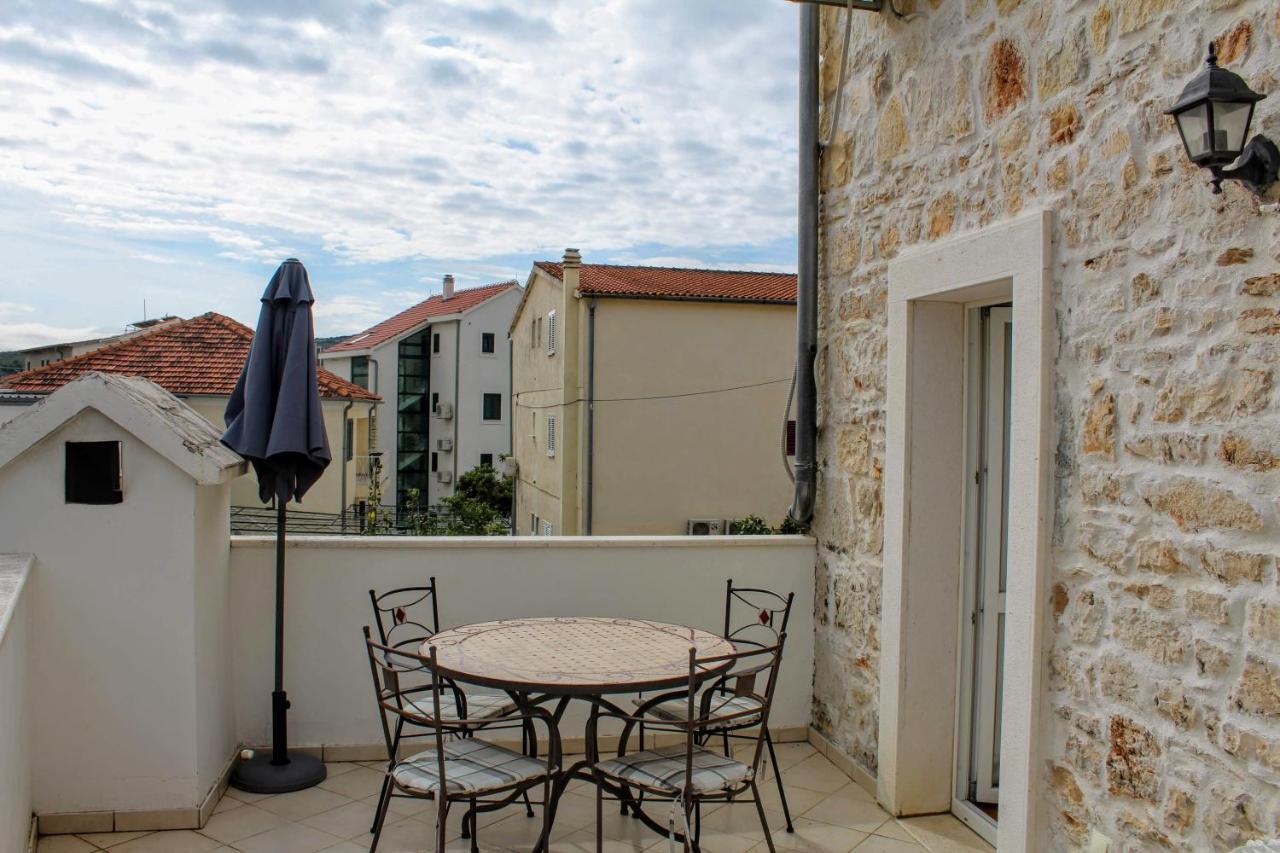 Vintage Apartamento Primošten Exterior foto